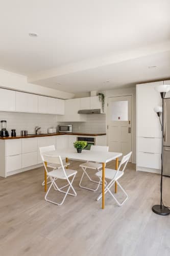 Place Preview main user avatar