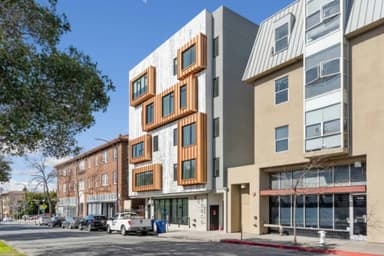 Place Preview main user avatar