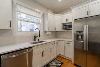 Place Preview main user avatar