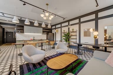 Place Preview main user avatar