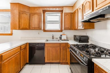 Place Preview main user avatar