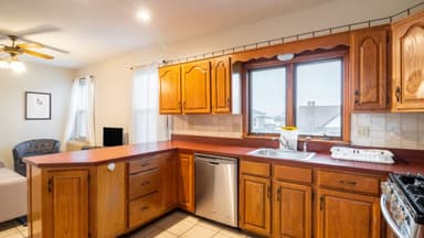 Place Preview main user avatar