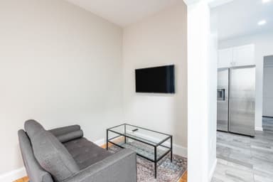 Place Preview main user avatar