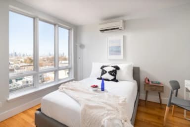 Place Preview main user avatar