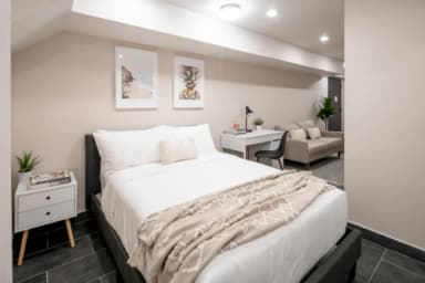 Place Preview main user avatar