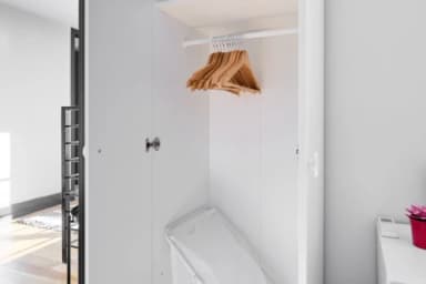 Place Preview main user avatar