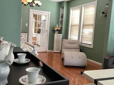 Place Preview main user avatar