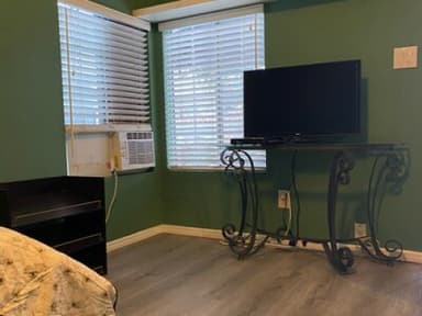 Place Preview main user avatar