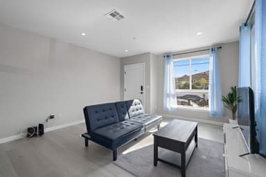 Place Preview main user avatar