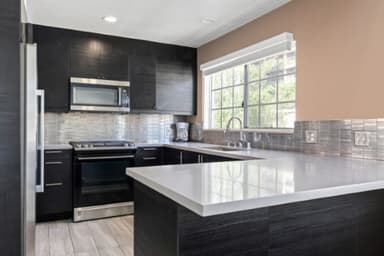 Place Preview main user avatar