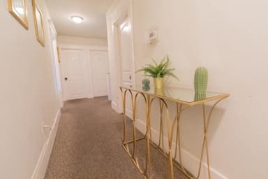 Place Preview main user avatar