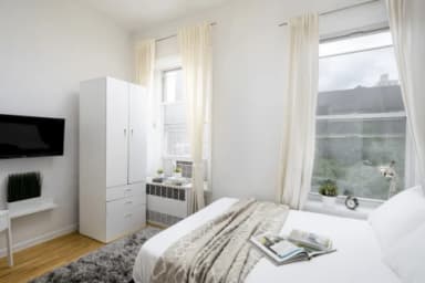 Place Preview main user avatar