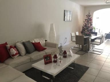 Place Preview main user avatar