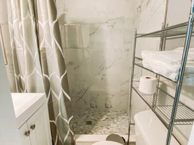 Place Preview main user avatar