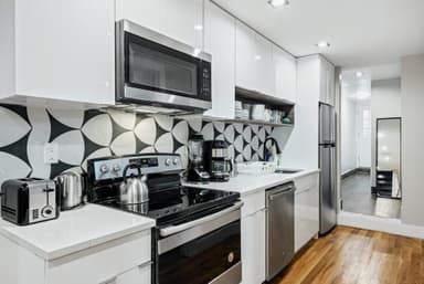 Place Preview main user avatar