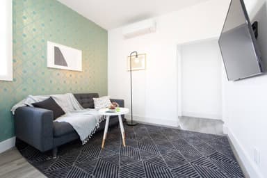 Place Preview main user avatar