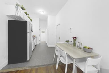 Place Preview main user avatar