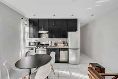 Place Preview main user avatar