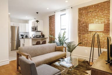 Place Preview main user avatar