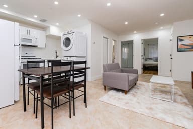 Place Preview main user avatar