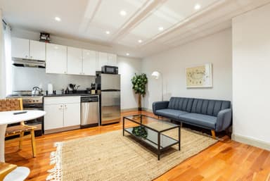 Place Preview main user avatar