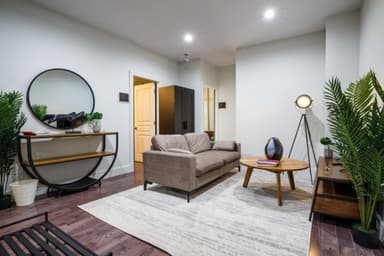 Place Preview main user avatar