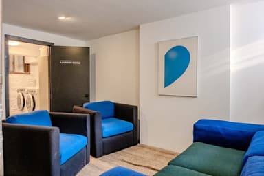 Place Preview main user avatar