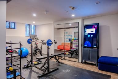 Place Preview main user avatar