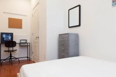 Place Preview main user avatar