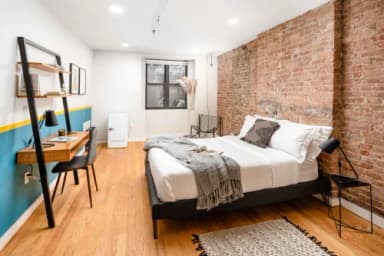 Place Preview main user avatar