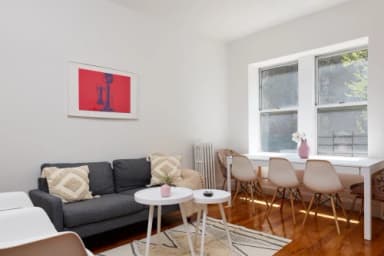 Place Preview main user avatar