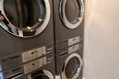 Place Preview main user avatar