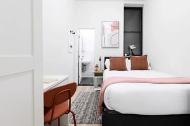 Place Preview main user avatar