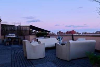 Place Preview main user avatar