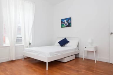 Place Preview main user avatar