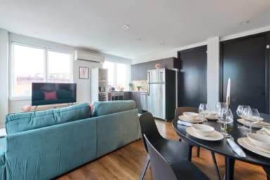 Place Preview main user avatar