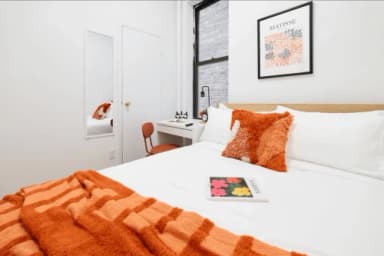 Place Preview main user avatar