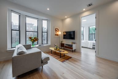 Place Preview main user avatar