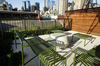 Place Preview main user avatar