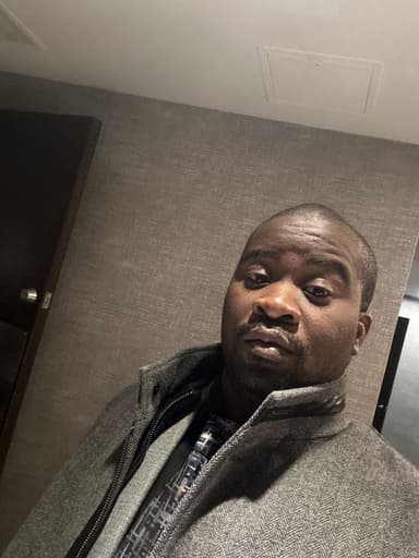 Profile Picture main user avatar