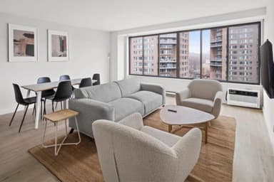 Place Preview main user avatar