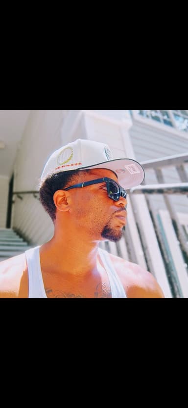 Profile Picture main user avatar