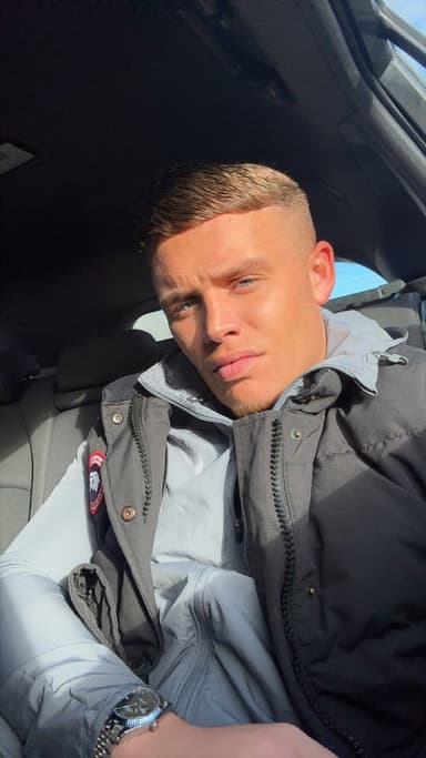Profile Picture main user avatar