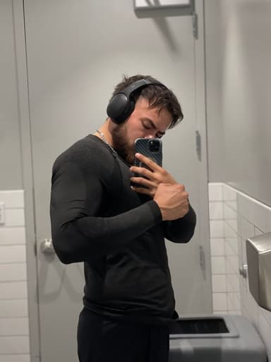 Profile Picture main user avatar