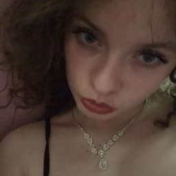 Bella B