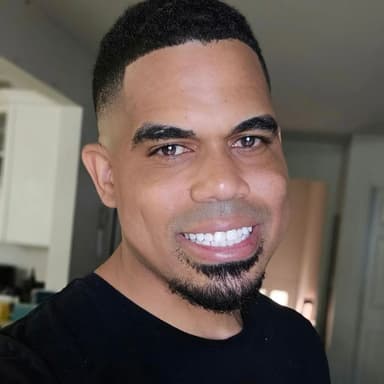 Profile Picture main user avatar