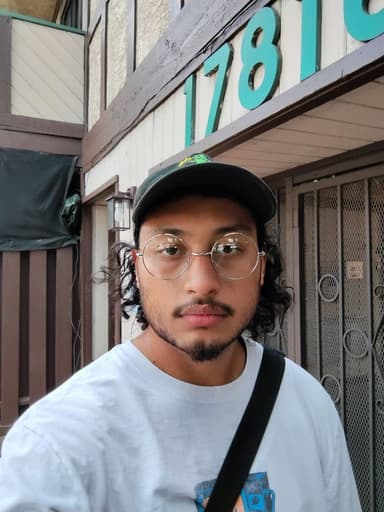 Profile Picture main user avatar