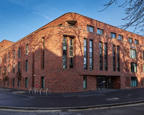 main listing image
