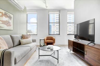 Place Preview main user avatar
