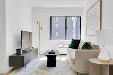 Place Preview main user avatar
